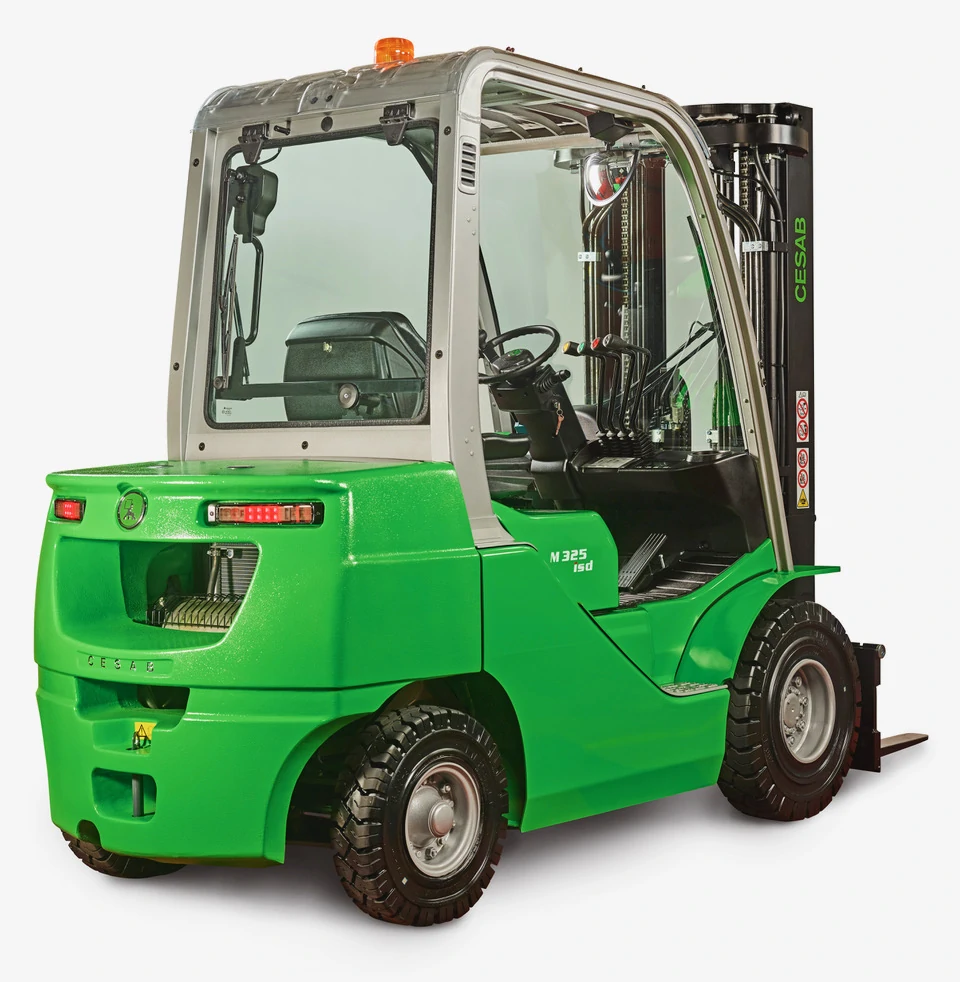 M300TC Stage V reliable engine trucks image